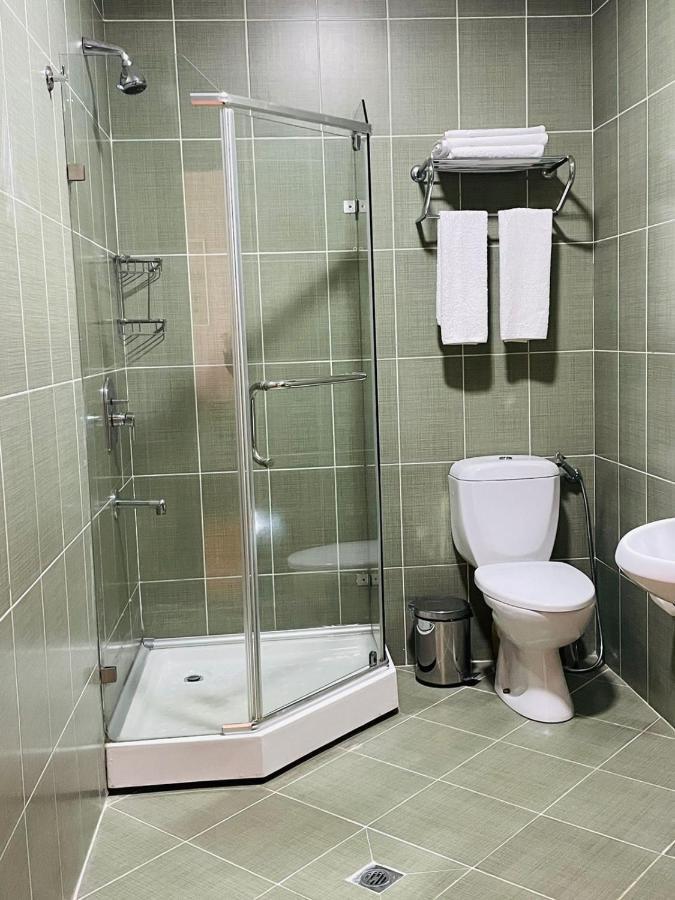 Aura Boutique Hotel Batumi Eksteriør billede