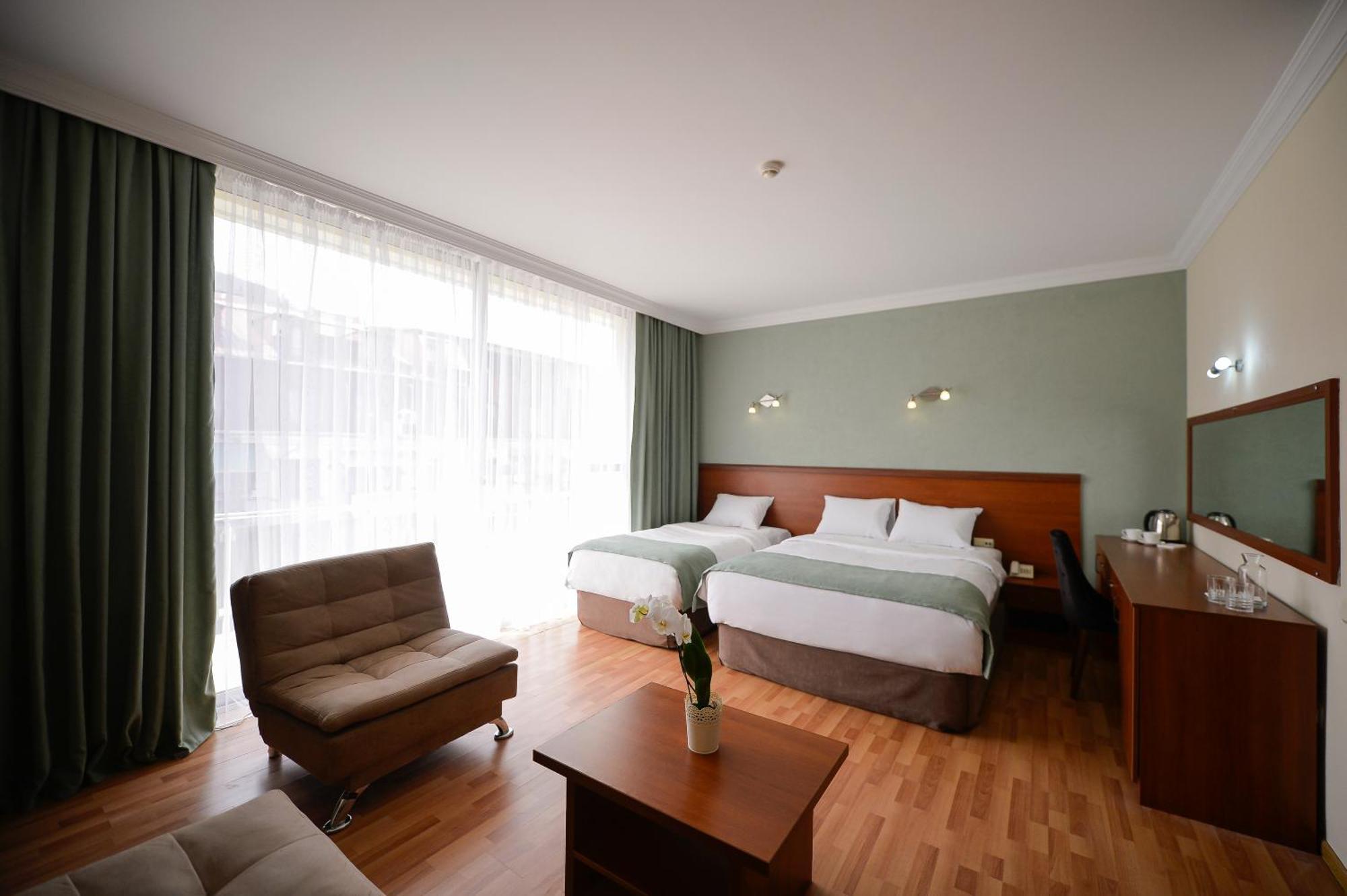 Aura Boutique Hotel Batumi Værelse billede